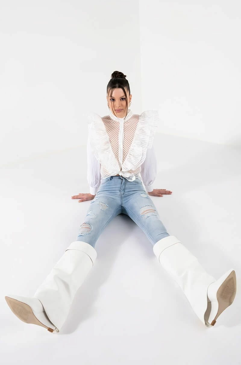 FLEX-FIT EXTREME STRETCH HIGH WAISTED DISTRESSED SKINNY JEANS - Image 4