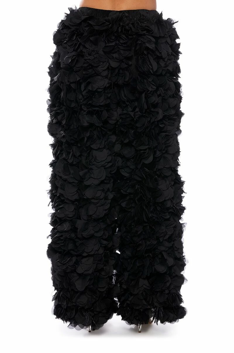 GARDEN OF EDEN APPLIQUE PANTS IN BLACK - Image 6