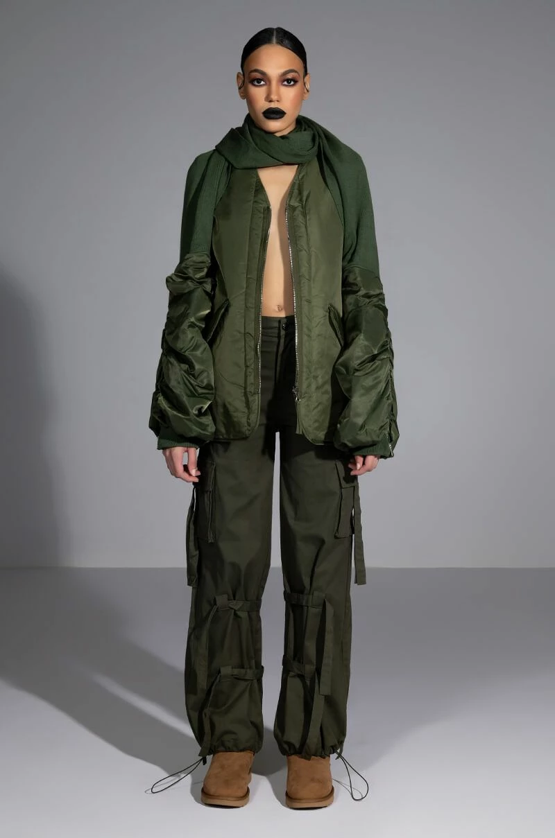 IT IS BACK CARGO PANTS - Image 8