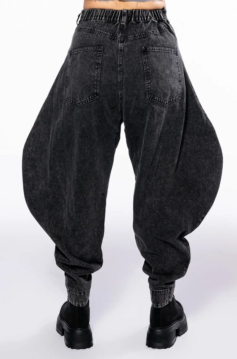 NEW YOU ABSTRACT VOLUME DENIM PANT - Image 6