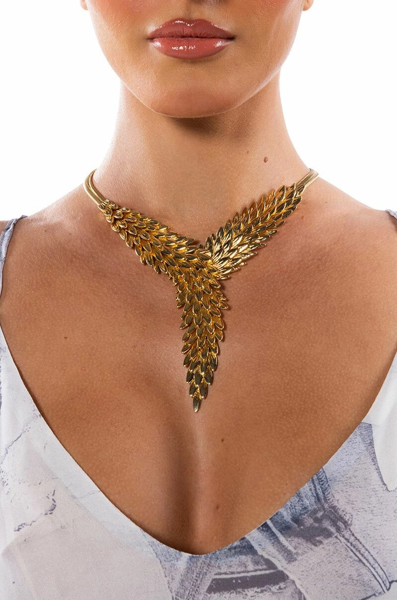 THINK TWICE FEATHER STATEMENT NECKLACE - Image 3